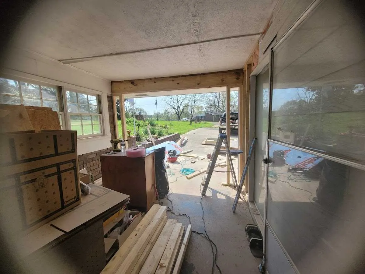 Air movers and dehumidifier for Drying & Dehumidification in Black Diamond